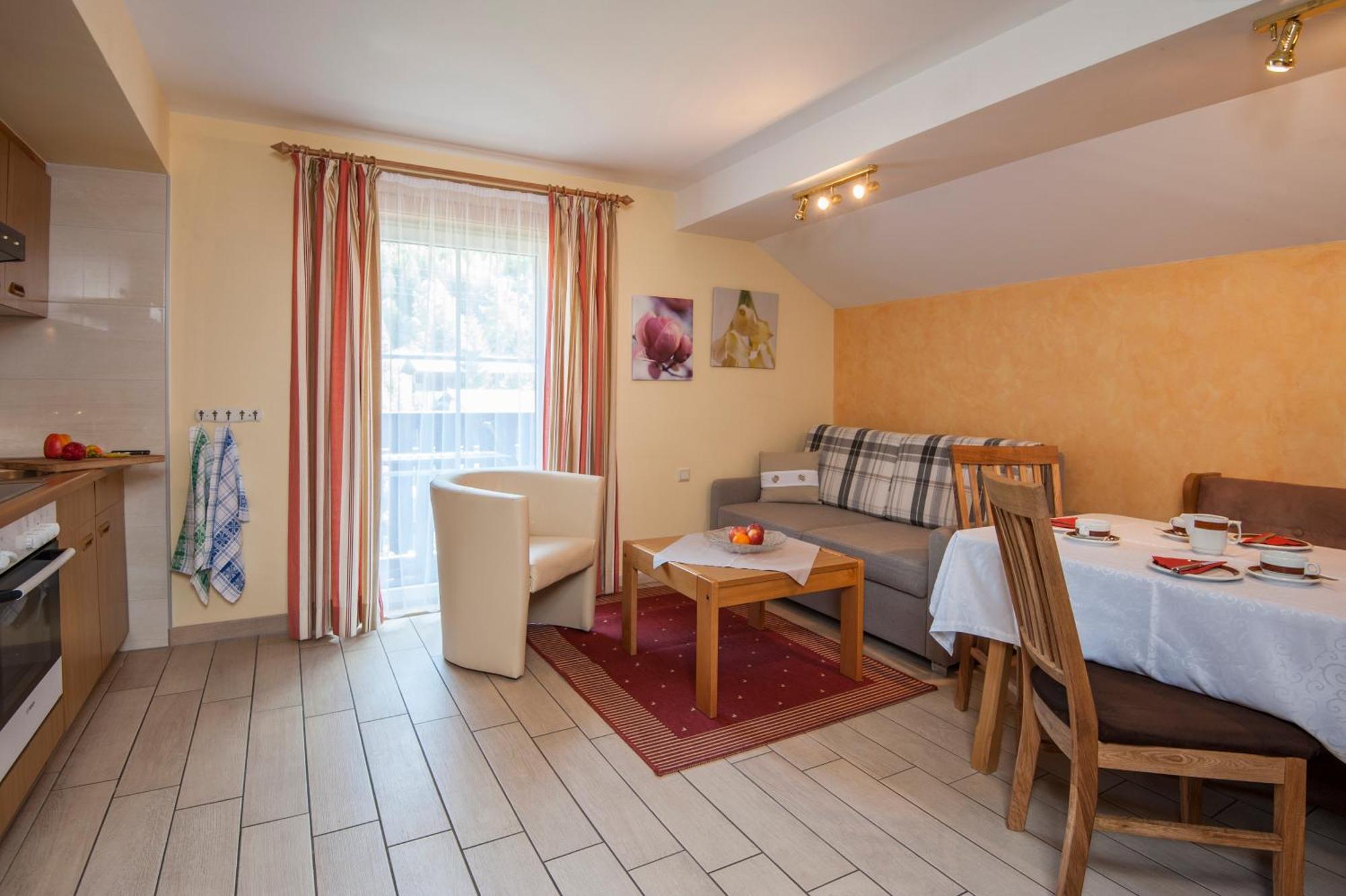 Ferienhaus Antonia ドルフガシュタイン 部屋 写真